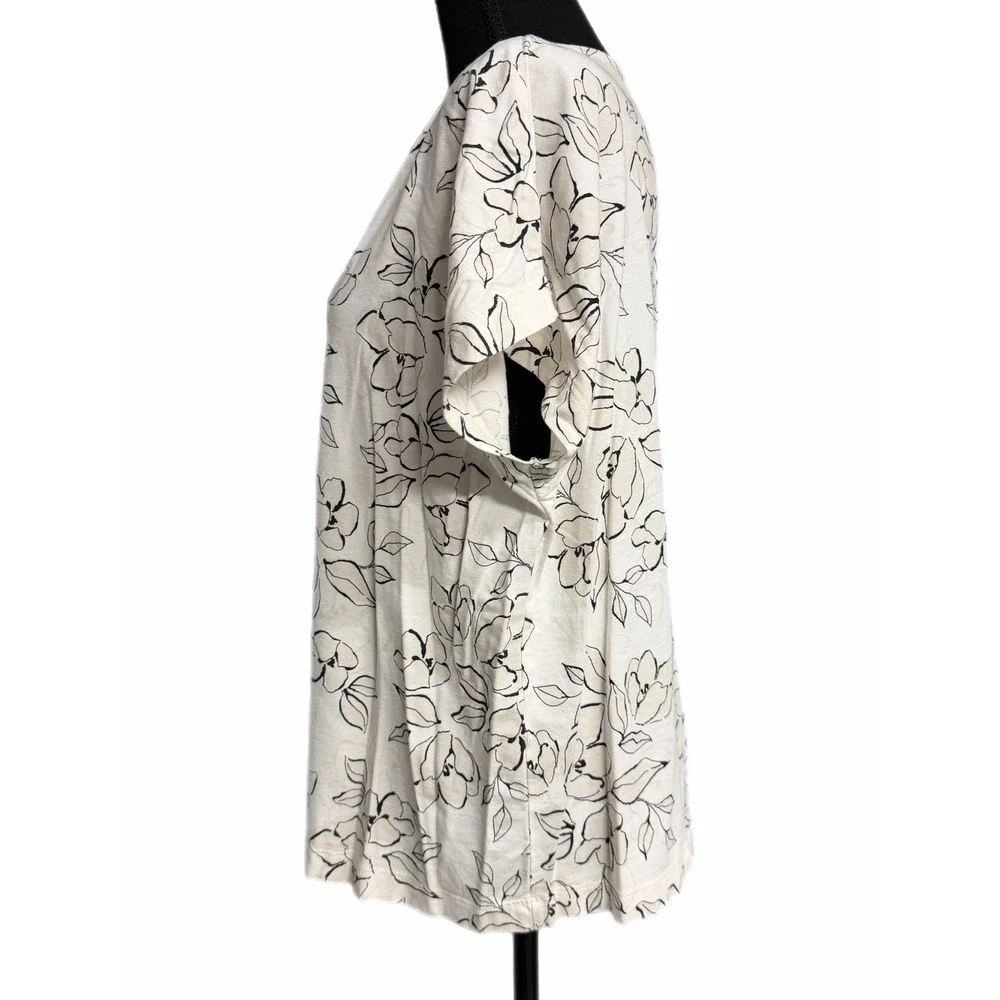 J.Jill Luxe Supima Easy Tee Floral V-Neck Short Sleeve Top Cream Black LP
